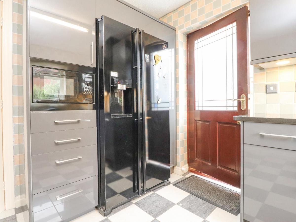 23 Wolsey Close Thornton  Buitenkant foto